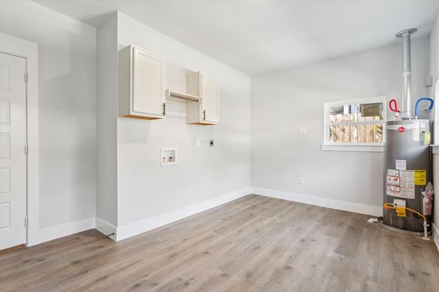 Spacious, unfurnished interior of a new home in , Waco (Image 29).