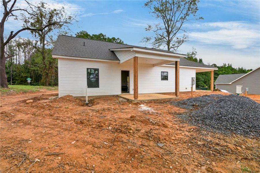 Image 33 of a home in .