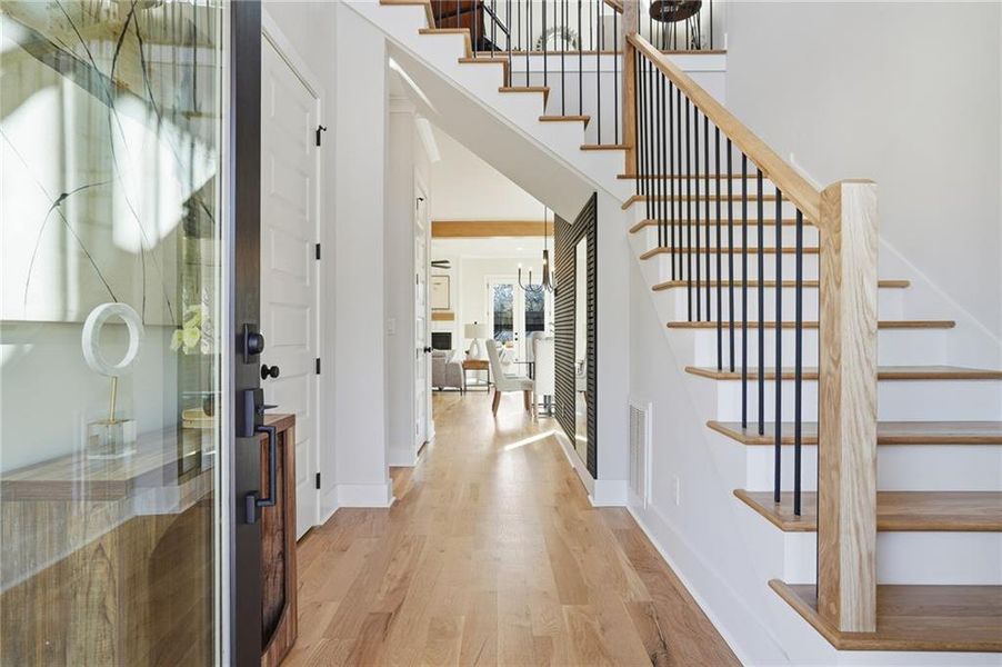 Spacious, unfurnished interior of a new home in , Atlanta (Image 21).