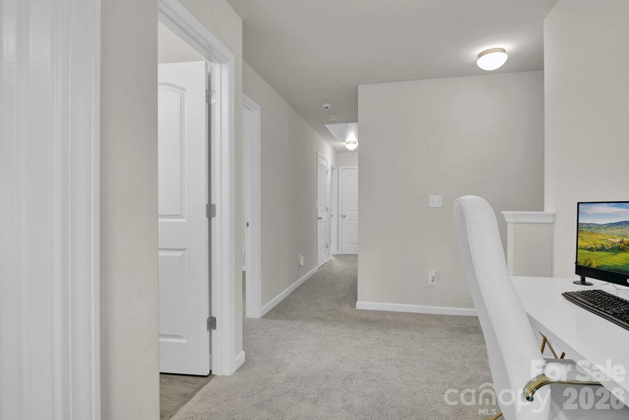 Upper landing - hallway