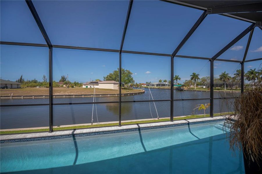 Exterior details and patio area of a home in , Port Charlotte (Image 31).