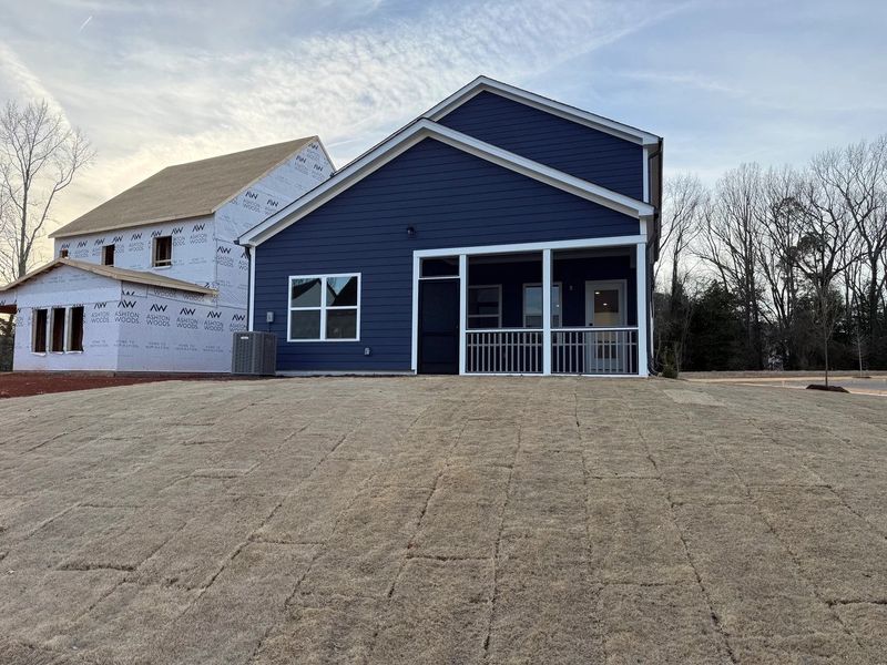 Exterior -Tones and clean lines feel quietly inviting. Exterior -Tones and clean lines feel quietly inviting.