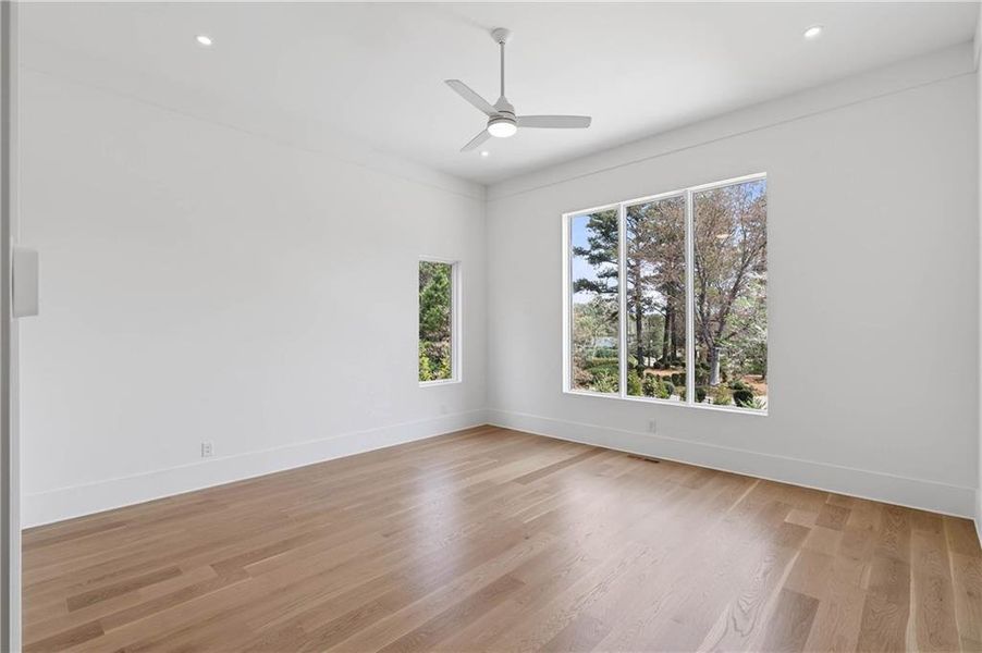 Spacious, unfurnished interior of a new home in , Marietta (Image 20).