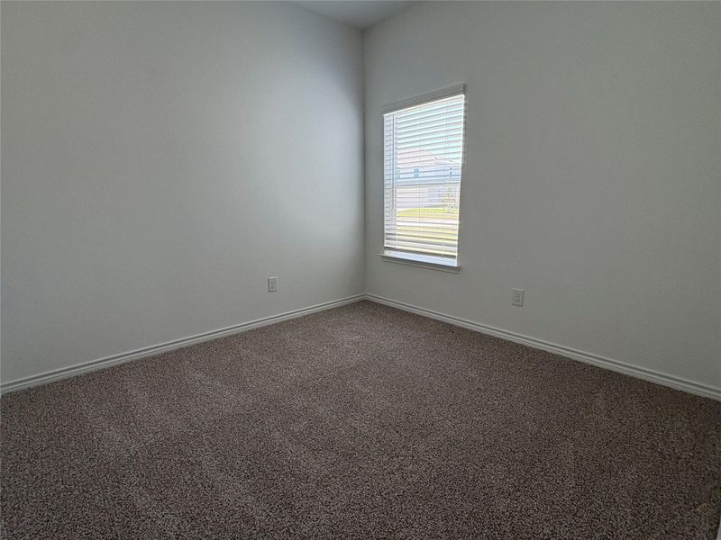 Spacious, unfurnished interior of a new home in , Conroe (Image 8).