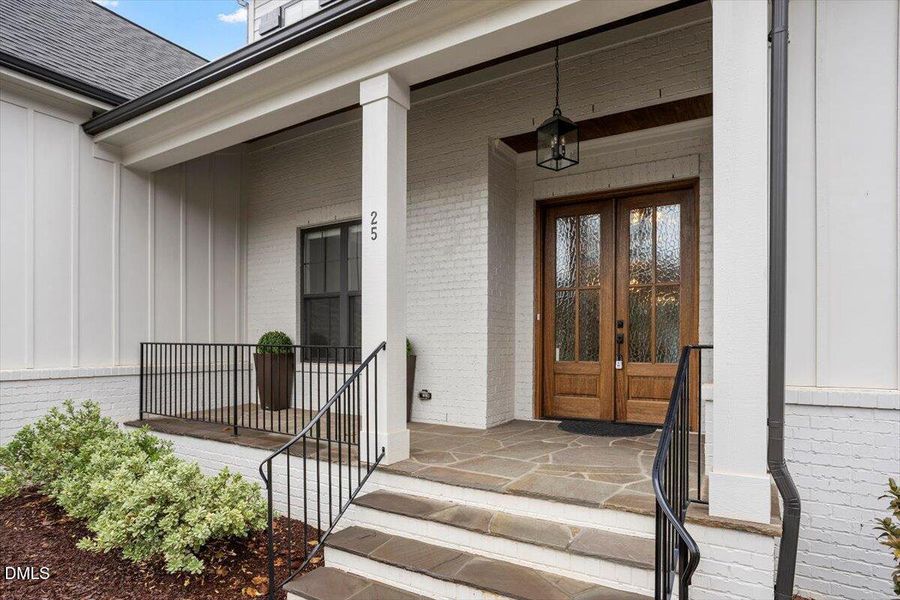 05-25 Chestnut Oak Drive [2627390]_04