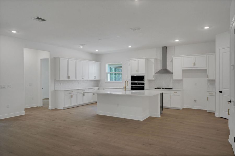 New Home in Windermere, FL.  - Slide 28