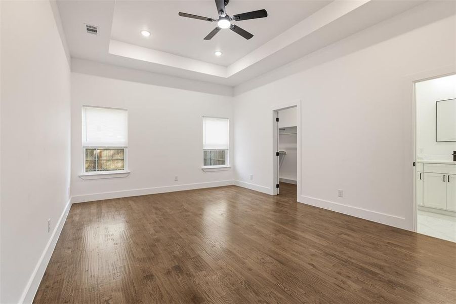 Spacious, unfurnished interior of a new home in , Trinidad (Image 33). Spacious, unfurnished interior of a new home in , Trinidad (Image 33).