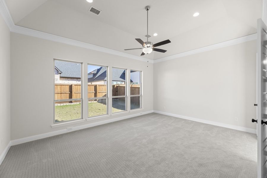 Spacious, unfurnished interior of a new home in Estates at Rockhill, Frisco (Image 21). Spacious, unfurnished interior of a new home in Estates at Rockhill, Frisco (Image 21).