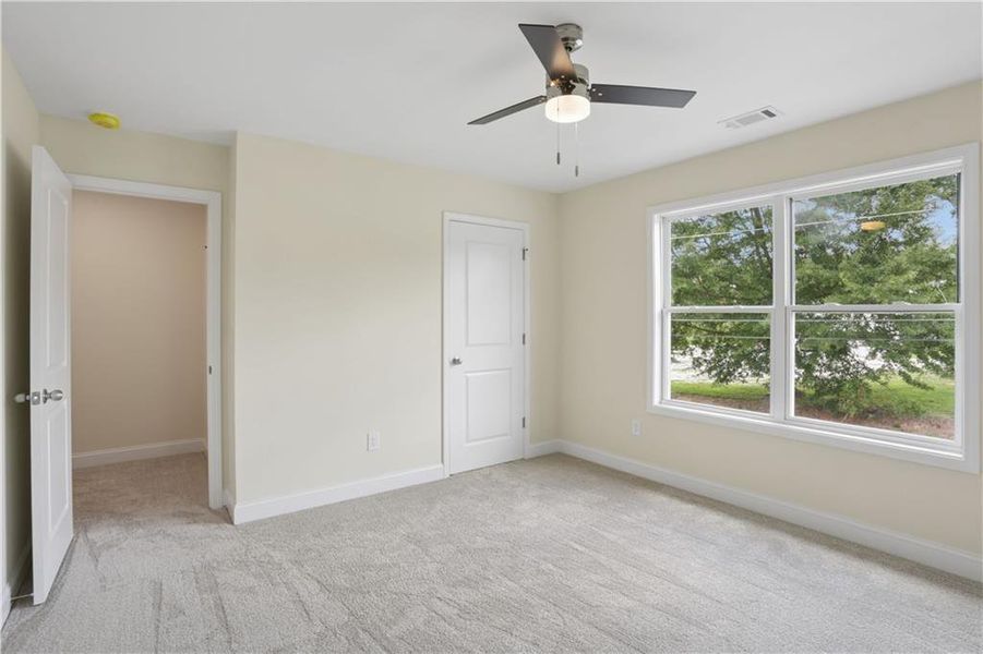 Spacious, unfurnished interior of a new home in , Flowery Branch (Image 22).