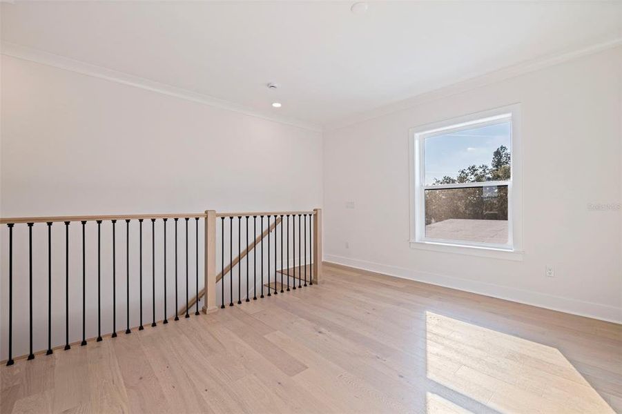 Spacious, unfurnished interior of a new home in , St. Petersburg (Image 42).