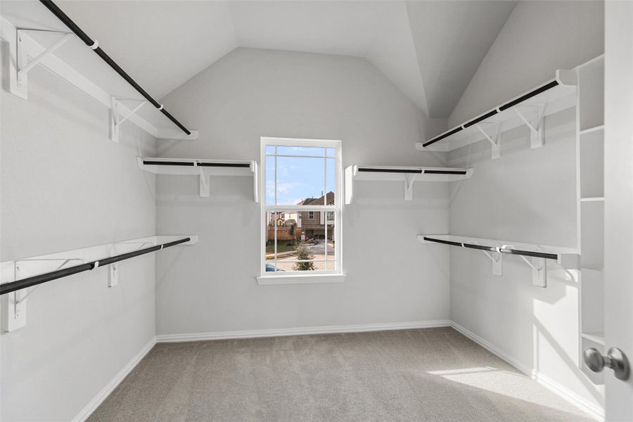 Spacious, unfurnished interior of a new home in Park at Eldridge, Sugar Land (Image 35). Spacious, unfurnished interior of a new home in Park at Eldridge, Sugar Land (Image 35).