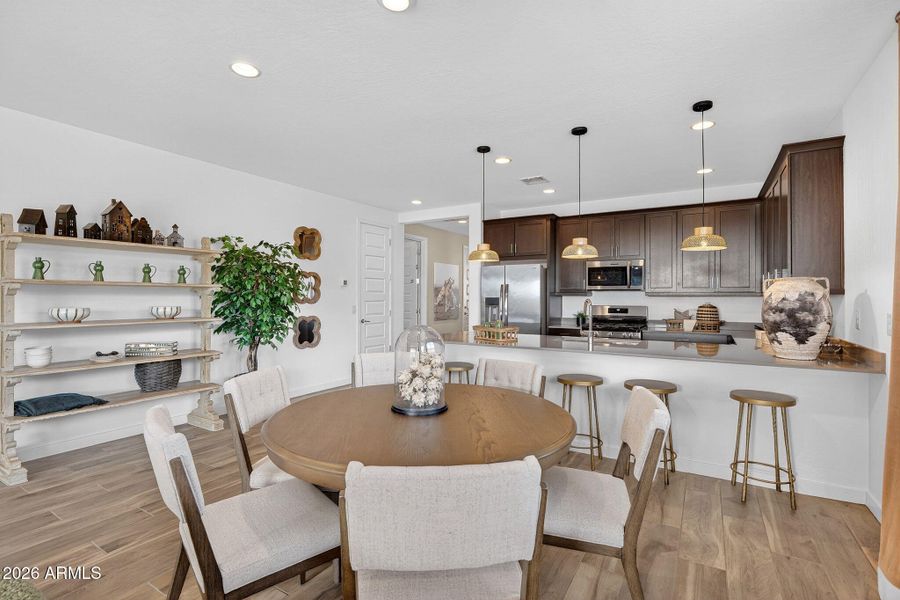 14-web-or-mls-399953 Dutchman Dr