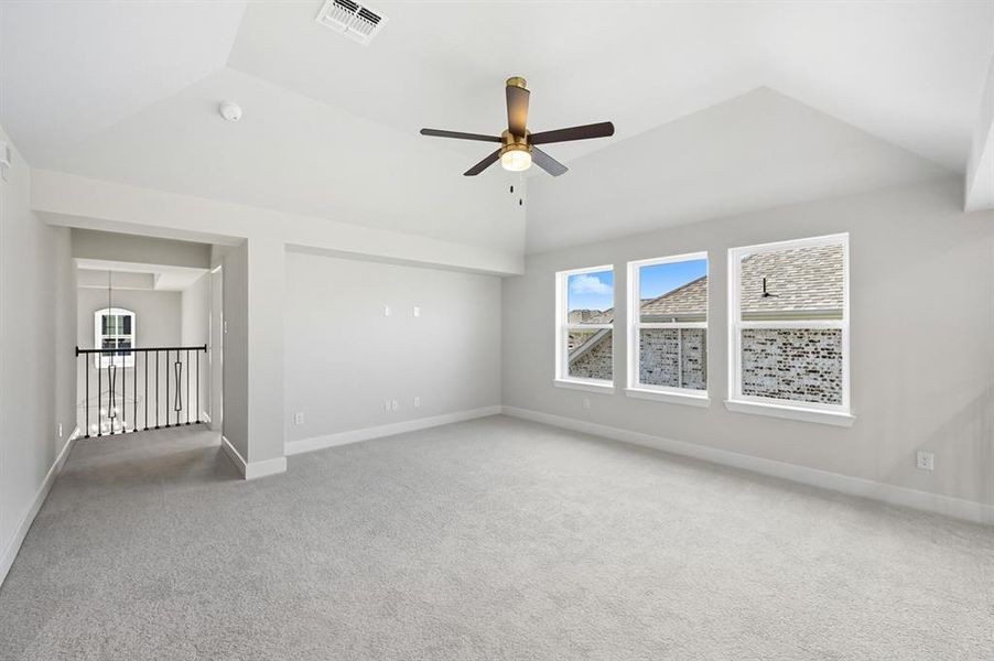 Spacious, unfurnished interior of a new home in Star Trail: 55ft. lots, Prosper (Image 14).