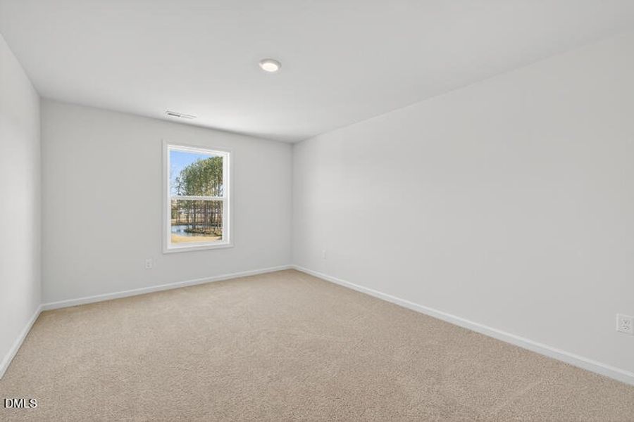 104 Gilmer St, Fuquay-Varina-27