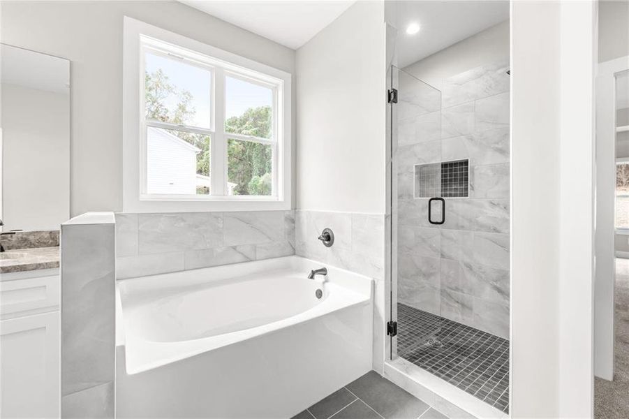 Furnished interior view inside a new home in , Jefferson (Image 17).