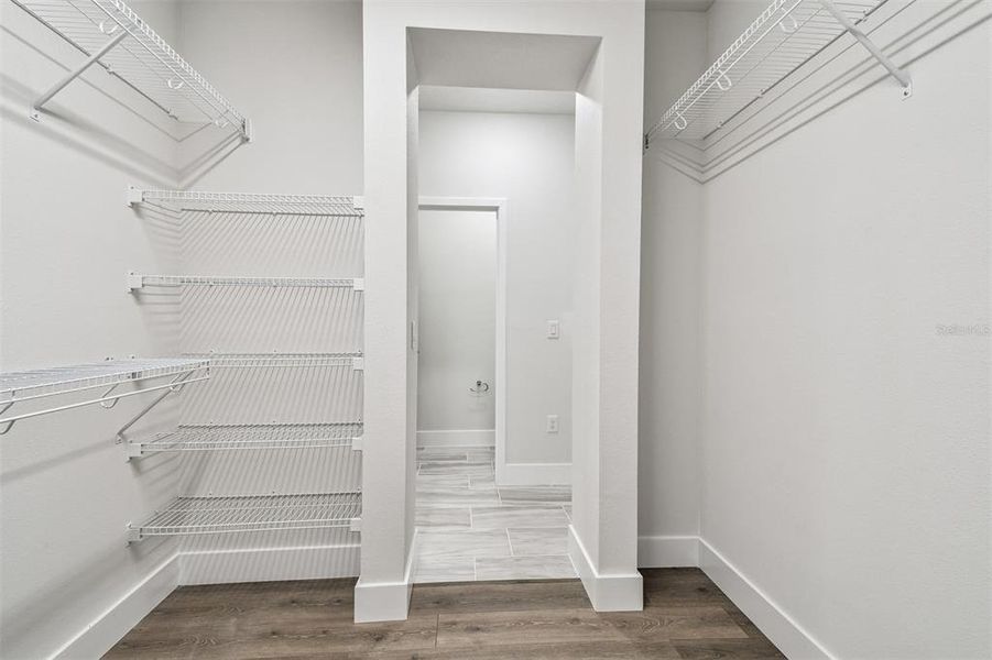 Spacious, unfurnished interior of a new home in , Sarasota (Image 27). Spacious, unfurnished interior of a new home in , Sarasota (Image 27).