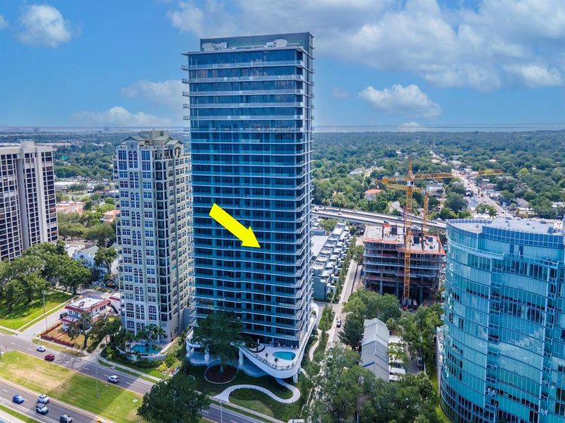 Condo located in Tampa, FL showcasing its design and architecture (Image 48). Condo located in Tampa, FL showcasing its design and architecture (Image 48).