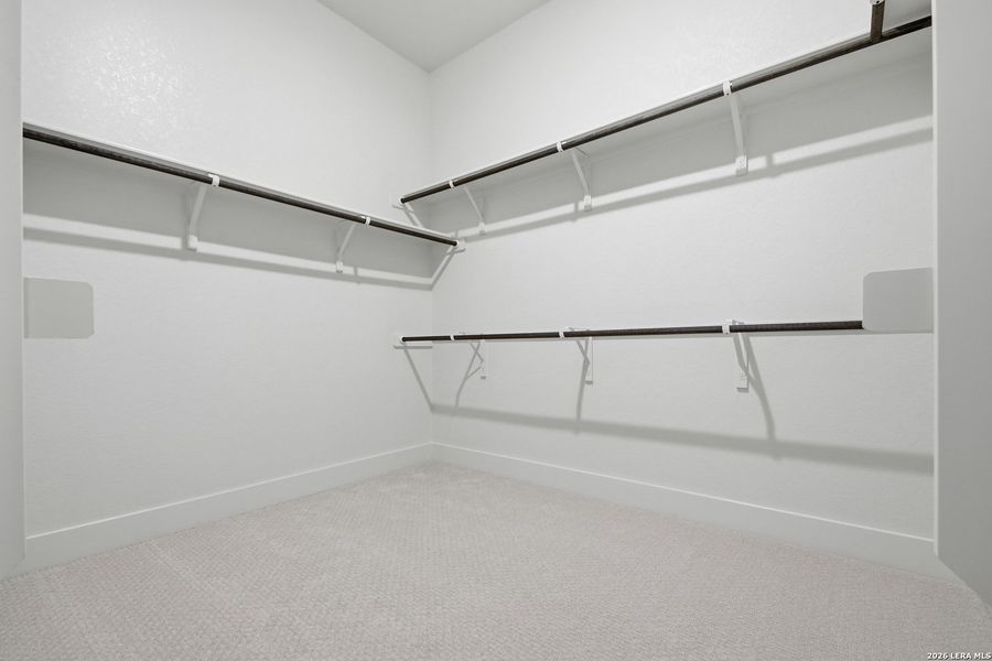 Spacious, unfurnished interior of a new home in Shavano Highlands, San Antonio (Image 32). Spacious, unfurnished interior of a new home in Shavano Highlands, San Antonio (Image 32).