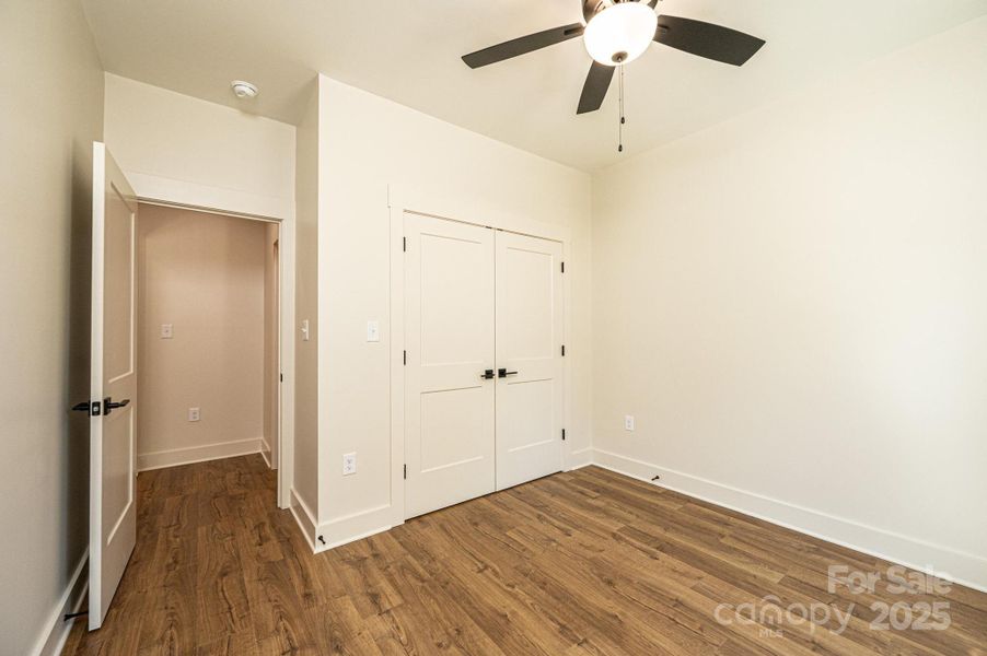 Spacious, unfurnished interior of a new home in , Hickory (Image 26).