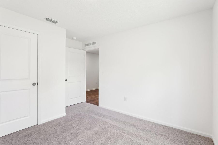23-web-or-mls-San Filippo Dr SE-023