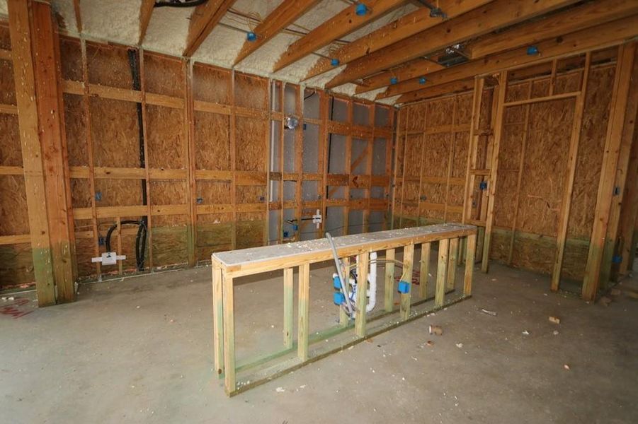 Spacious, unfurnished interior of a new home in Riceland 50’ Front Load Homesites, Mont Belvieu (Image 3).