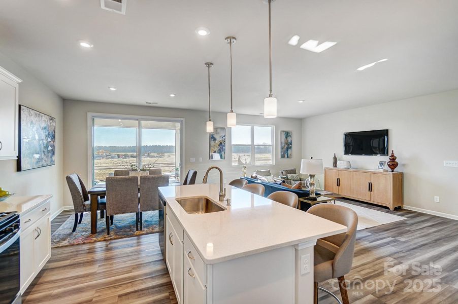 Representational only. Actual exterior elevation and interior finishes can vary. Representational only. Actual exterior elevation and interior finishes can vary.