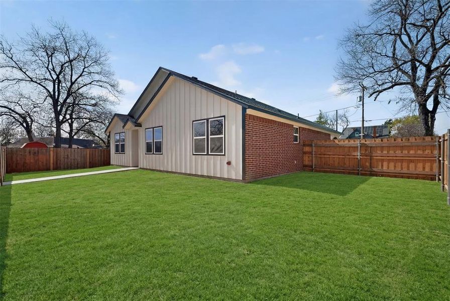 Exterior details and patio area of a home in , Terrell (Image 22). Exterior details and patio area of a home in , Terrell (Image 22).