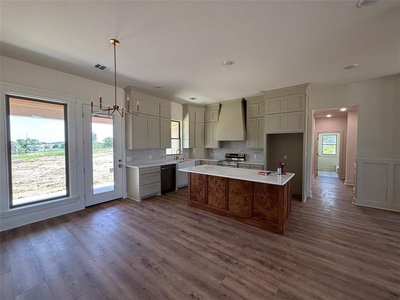 Image 9 of a home in .