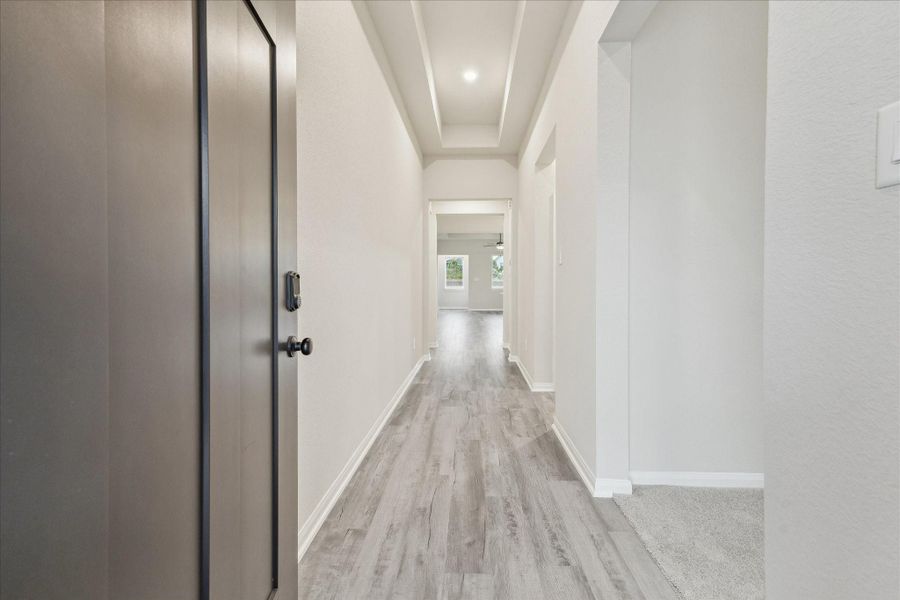 Spacious, unfurnished interior of a new home in Elyson, Katy (Image 19).