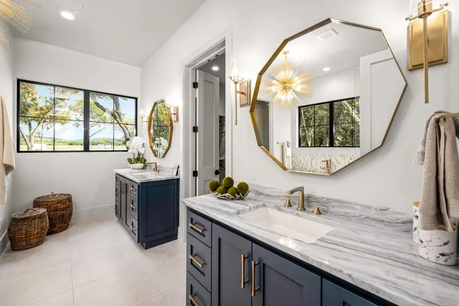 Furnished interior view inside a new home in , New Braunfels (Image 11). Furnished interior view inside a new home in , New Braunfels (Image 11).