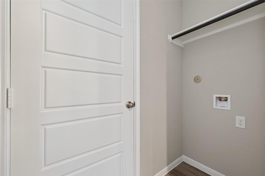 Spacious, unfurnished interior of a new home in Woodland Lakes, Huffman (Image 44). Spacious, unfurnished interior of a new home in Woodland Lakes, Huffman (Image 44).