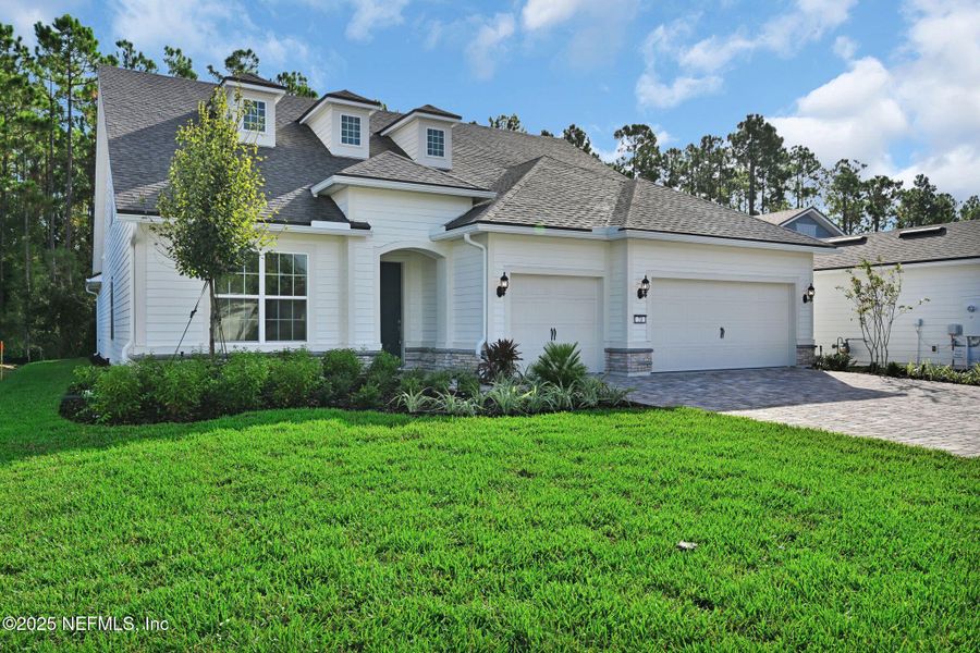 Exterior details and patio area of a home in Del Webb Nocatee, Ponte Vedra (Image 1).