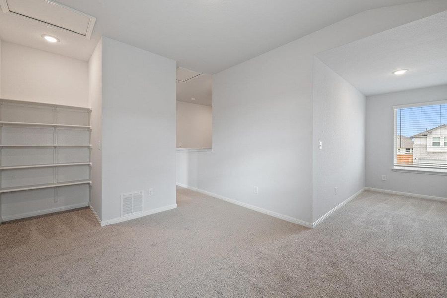 Photos of similar home. Actual home under construction.