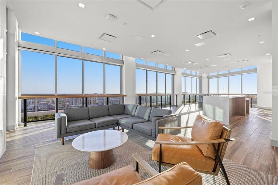 Community amenities in , St. Petersburg (Image 46).