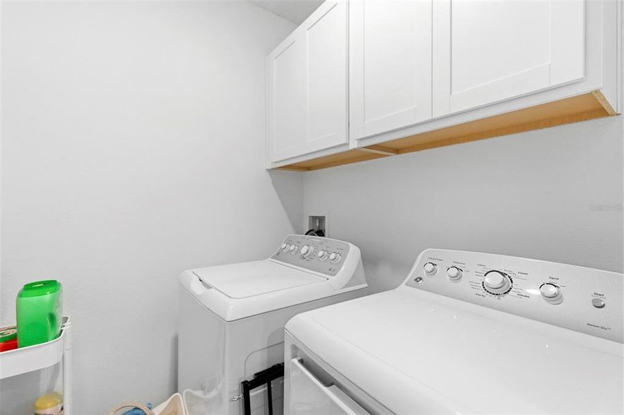 Close-up of interior finishes inside a home in , Palmetto (Image 21).