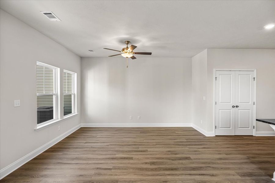 Spacious, unfurnished interior of a new home in Windsor, North Augusta (Image 20).