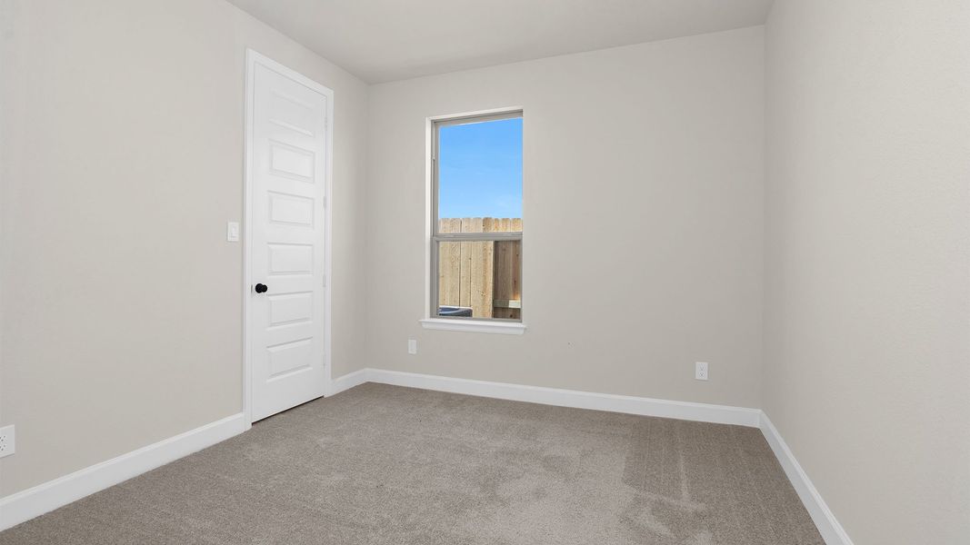 Spacious, unfurnished interior of a new home in Jordan Ranch, Fulshear (Image 12).