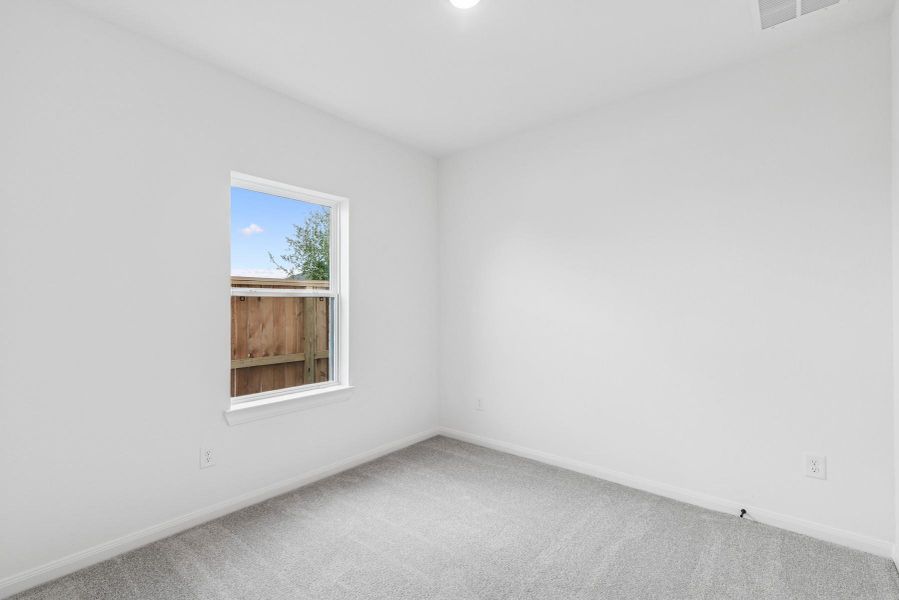 Spacious, unfurnished interior of a new home in Jubilee, Hockley (Image 18).