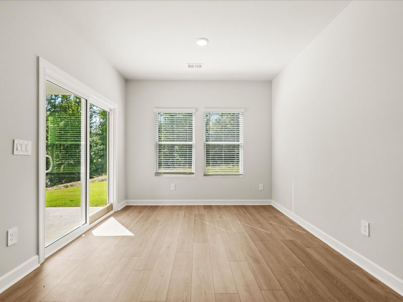 Welcome to the Chandler floorplan at Holland Park. Welcome to the Chandler floorplan at Holland Park.