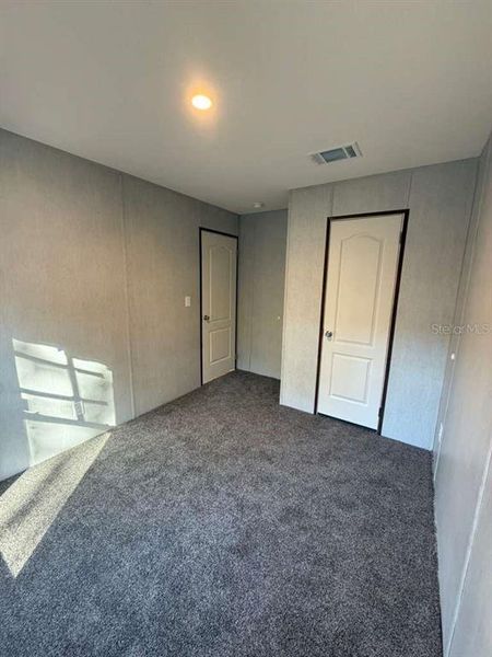 Spacious, unfurnished interior of a new home in , Hernando (Image 15).