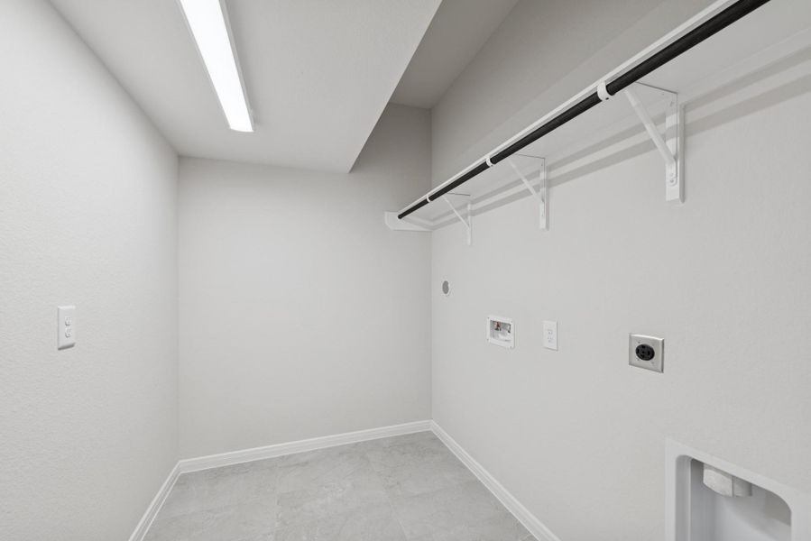 Spacious, unfurnished interior of a new home in The Grand Prairie 40’, Hockley (Image 19). Spacious, unfurnished interior of a new home in The Grand Prairie 40’, Hockley (Image 19).