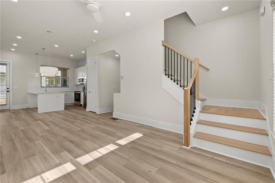 Spacious, unfurnished interior of a new home in , Atlanta (Image 35). Spacious, unfurnished interior of a new home in , Atlanta (Image 35).