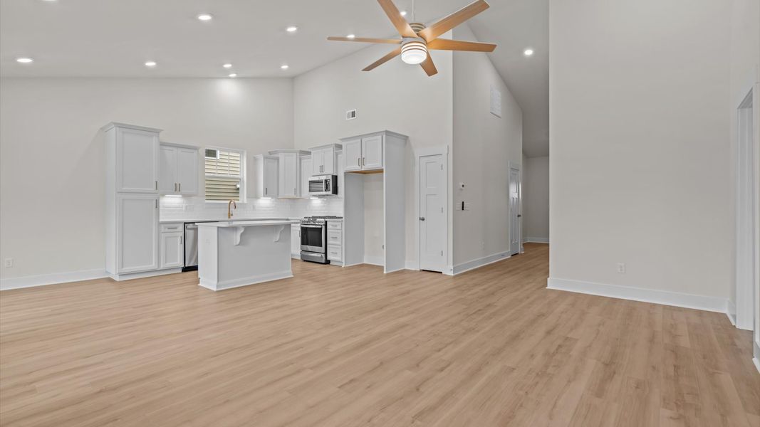 Furnished interior view inside a new home in Iris Meadows, Moore (Image 13).