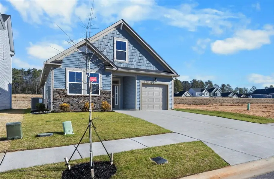 Exterior details and patio area of a home in Windsor, North Augusta (Image 4).