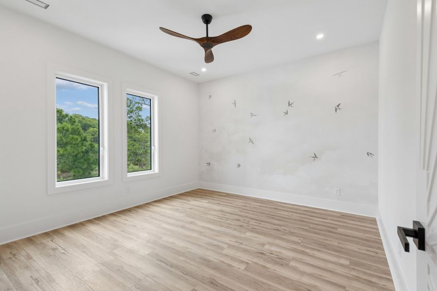 Spacious, unfurnished interior of a new home in , Folly Beach (Image 73).