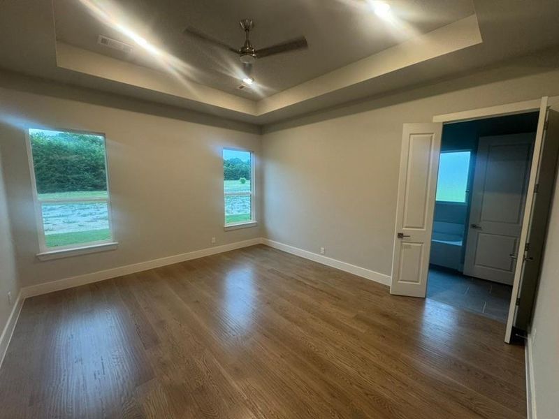 Spacious, unfurnished interior of a new home in King Crossing Estates, Van Alstyne (Image 11).