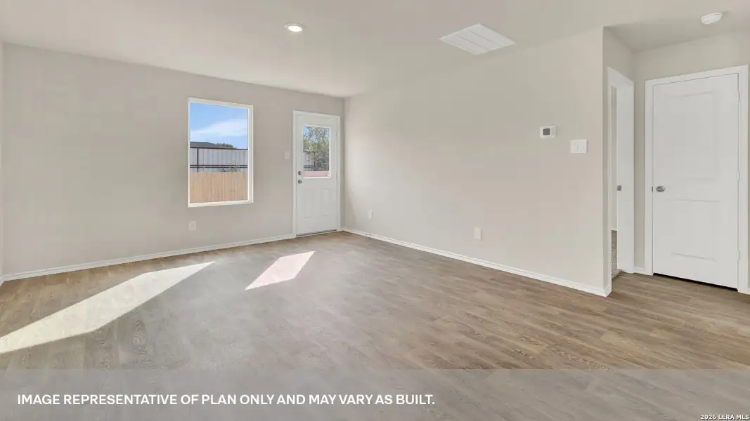 Spacious, unfurnished interior of a new home in Spring Valley, New Braunfels (Image 15). Spacious, unfurnished interior of a new home in Spring Valley, New Braunfels (Image 15).