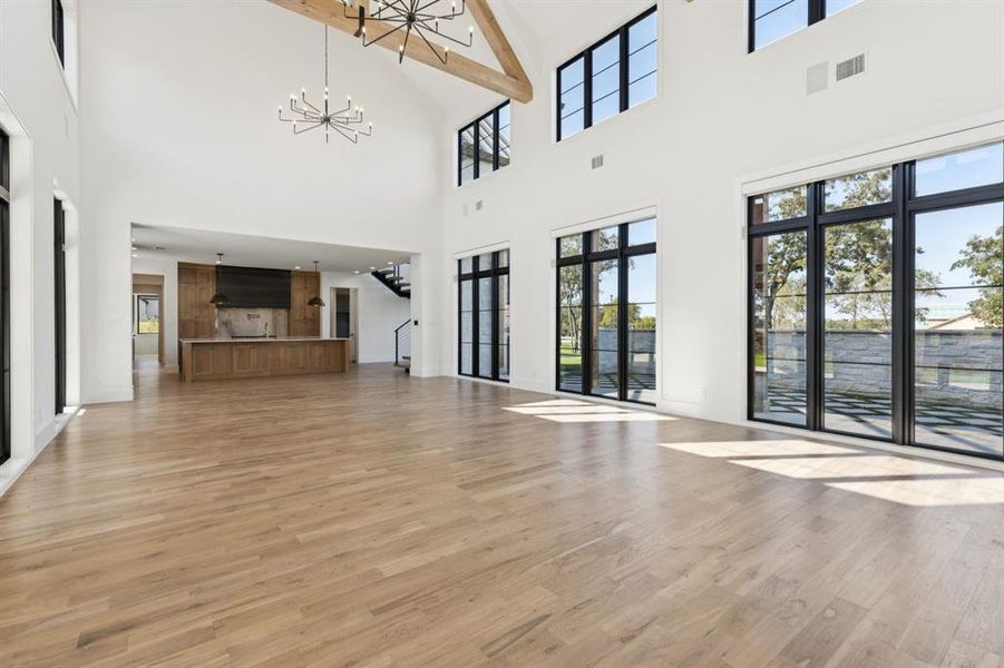 Spacious, unfurnished interior of a new home in , Weatherford (Image 29).