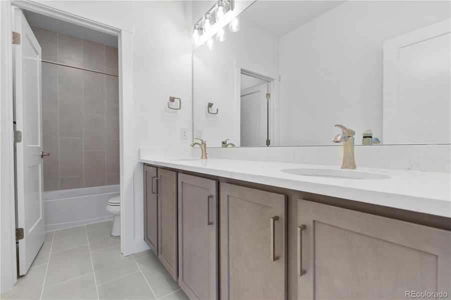 Furnished interior view inside a new home in Montaine, Castle Rock (Image 14).