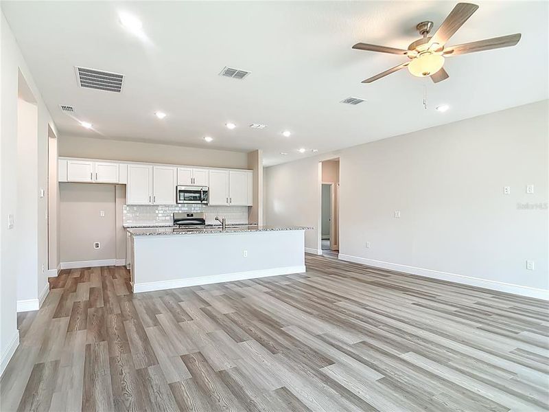 Spacious, unfurnished interior of a new home in , North Port (Image 47).